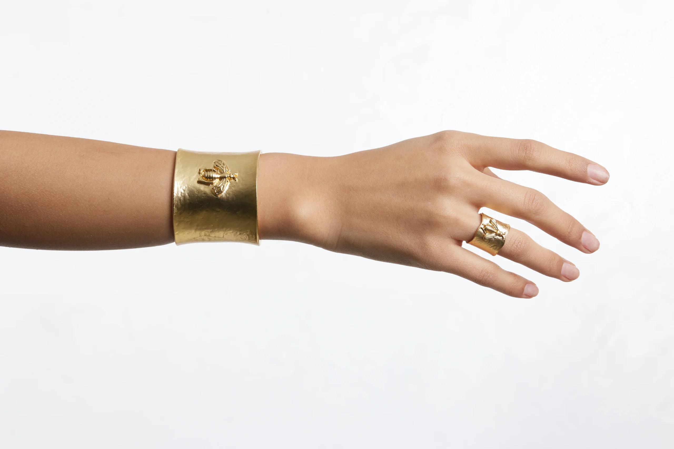 B70551 Bracelet manchette Bourdon - Karine Sultan – Image 3