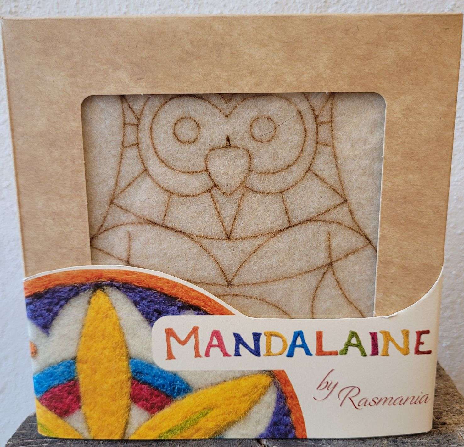 Kit Mandalaine
