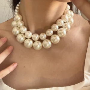 collier ras cou