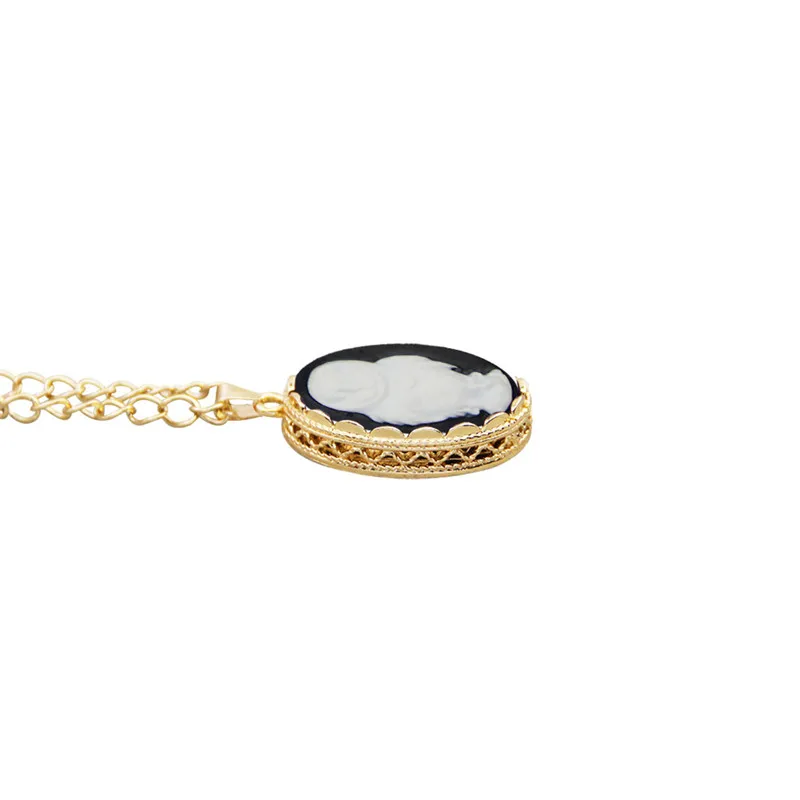 Collier Pendentif Camée "Chouette Élégante" – Image 3
