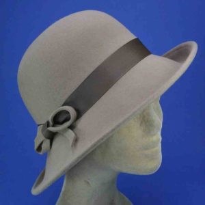chapeau cloche