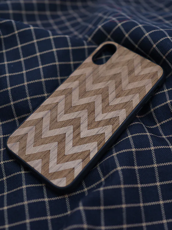 Coque en Bois iPhone - Mimosa – Image 5