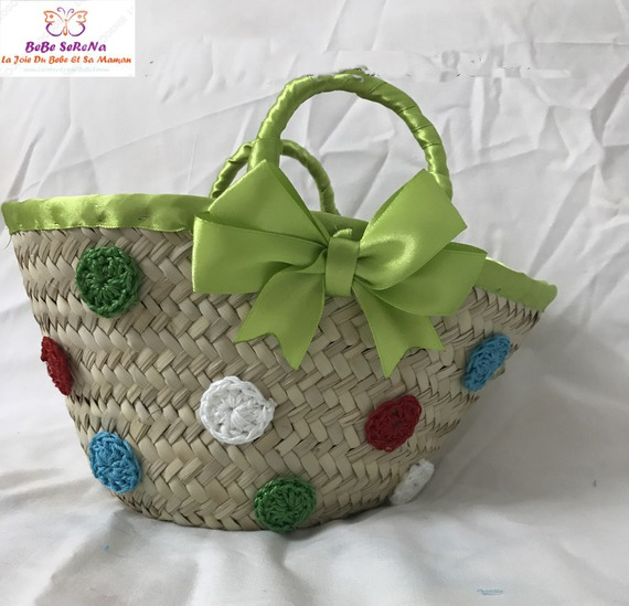 Couffin de plage en palmier décoré au crochet