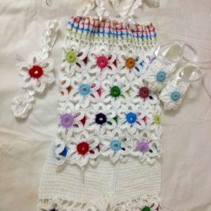 Ensemble le jardin de fleurs au crochet