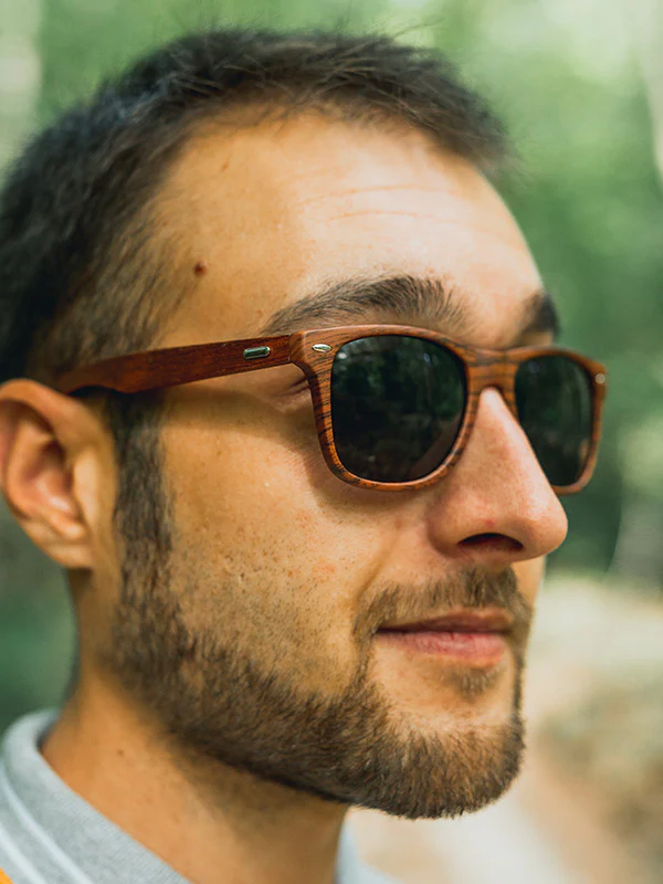 Lunettes de Soleil en Bois UV400 Unisexe - Ononis – Image 2
