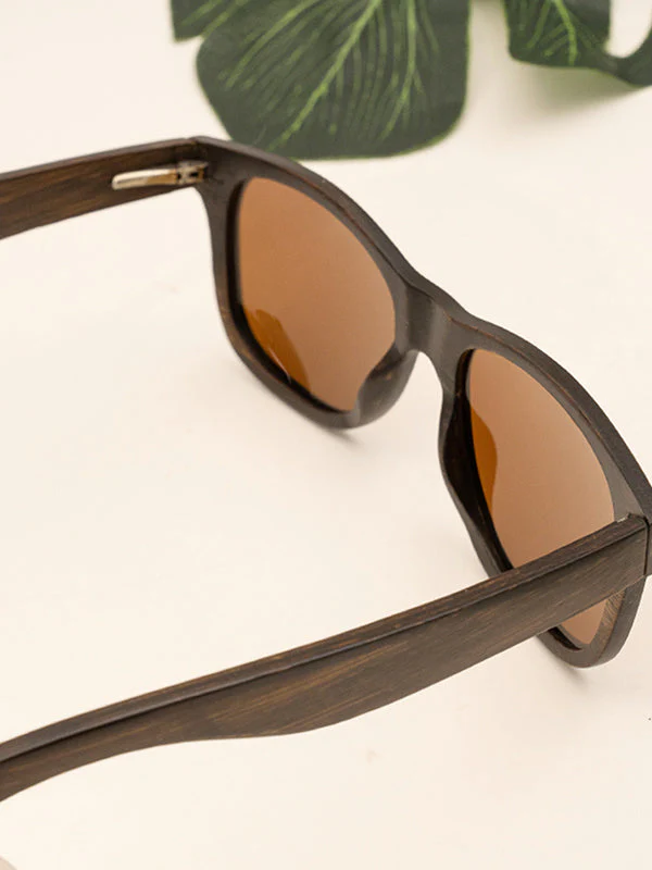 Lunettes de Soleil en Bois UV400 Unisexe - Ekaba – Image 6